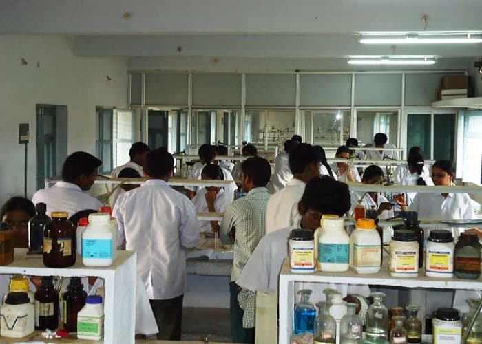 Sri Siddhartha Pharmacy College Nuzvid Campus photo 5